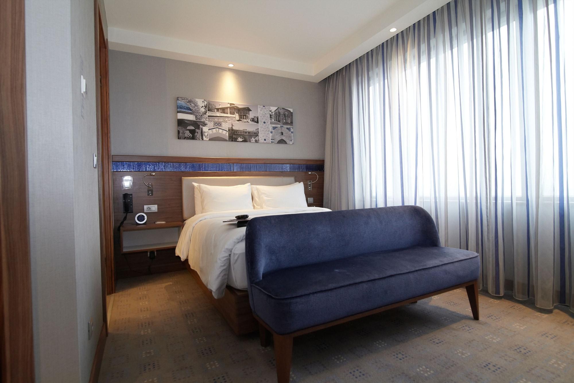 Hampton By Hilton Bursa Hotel Екстериор снимка